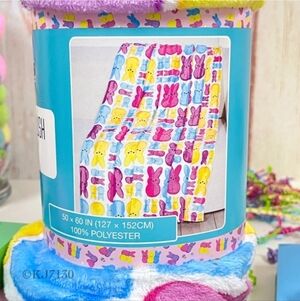 ✨️💙🐰🩷NWT COZY PEEPS BUNNY RABBIT BLANKET 🐰🩷💙🐰💜✨️💛🐰